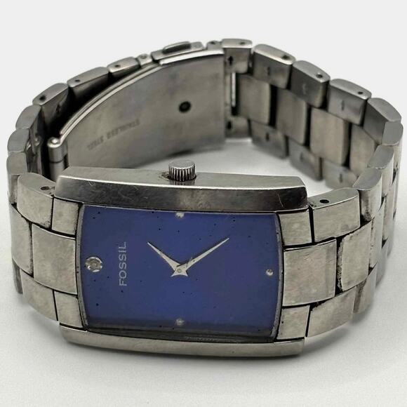 Vintage Blue & Silver Fossil Men's Watch - Picture 3 of 4